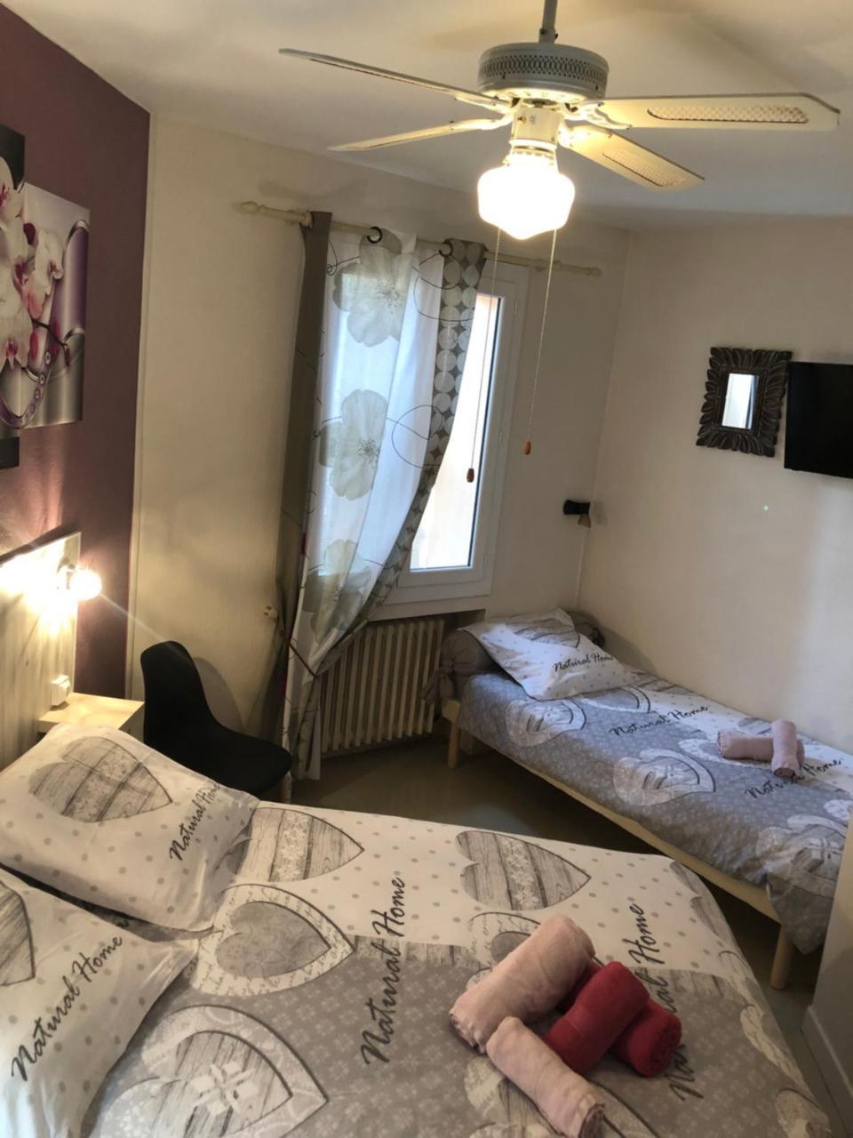 Hotel Des Remparts Villeneuve-sur-Lot Exteriör bild